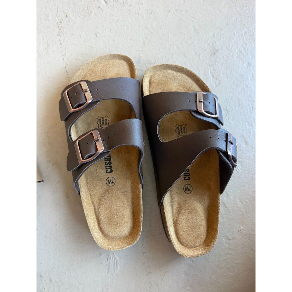 NWT Cushionaire Women's Sandals